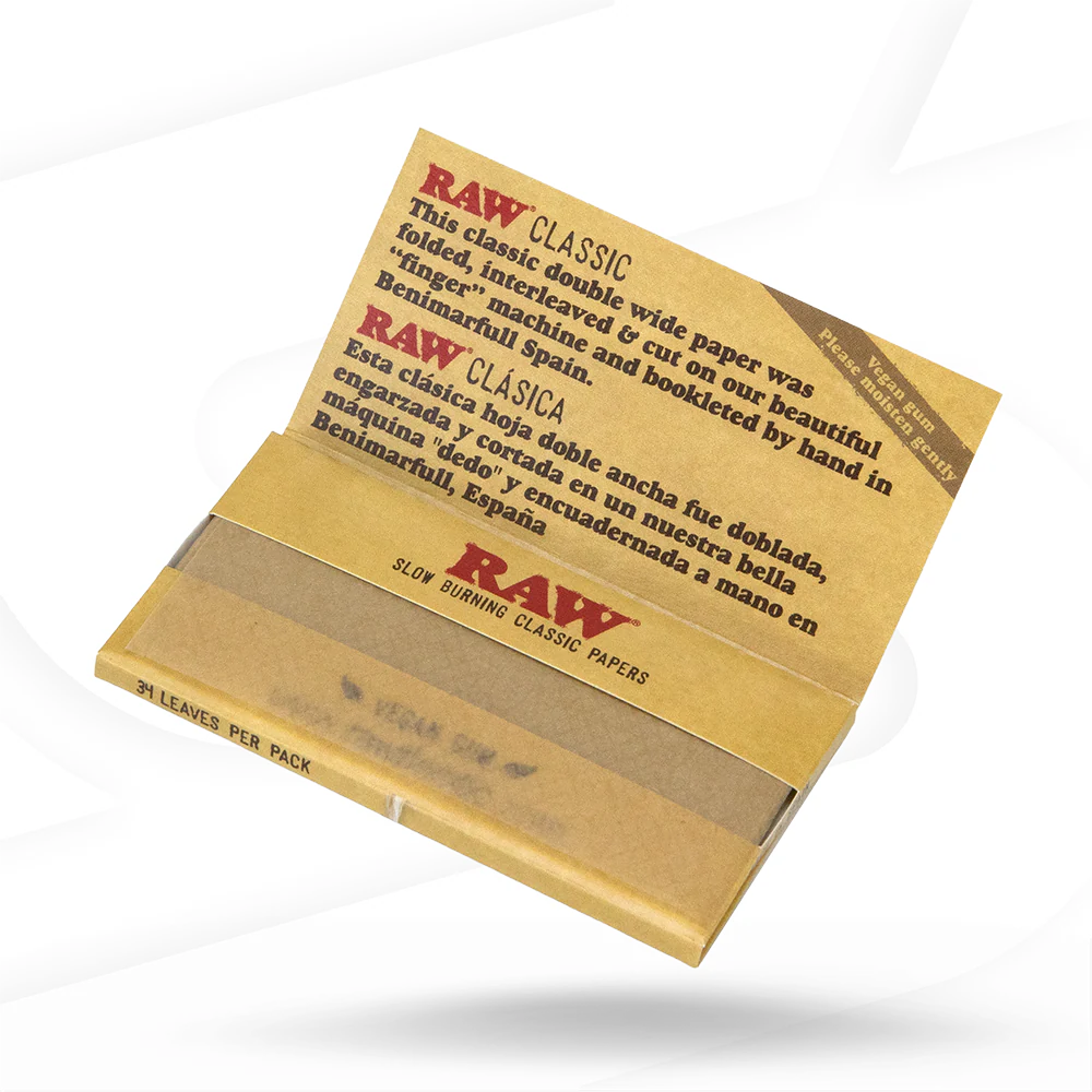 RAW Classic Double Wide Rolling Papers - Image 3