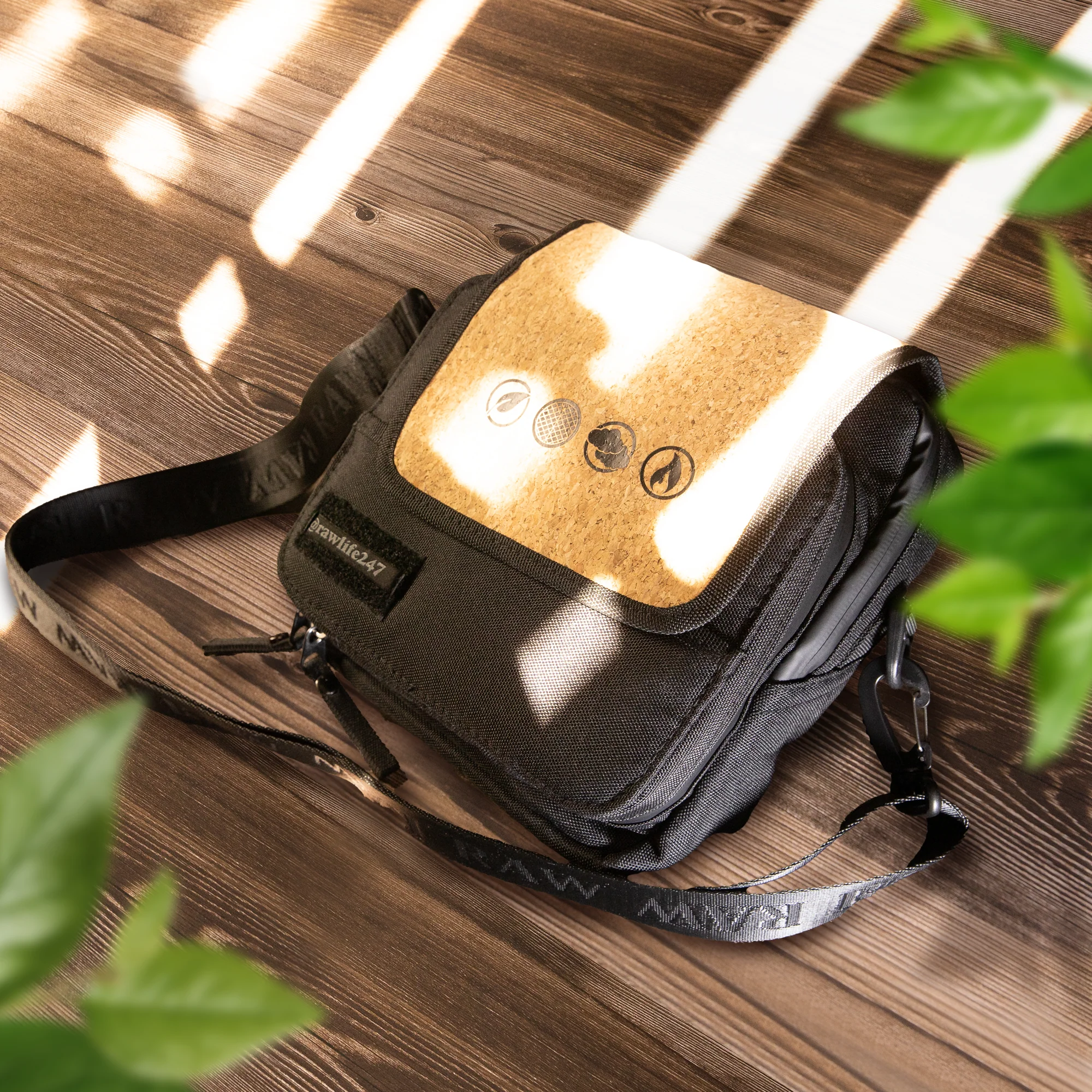 RAW x Rolling Papers Day Bag V2 - Image 7