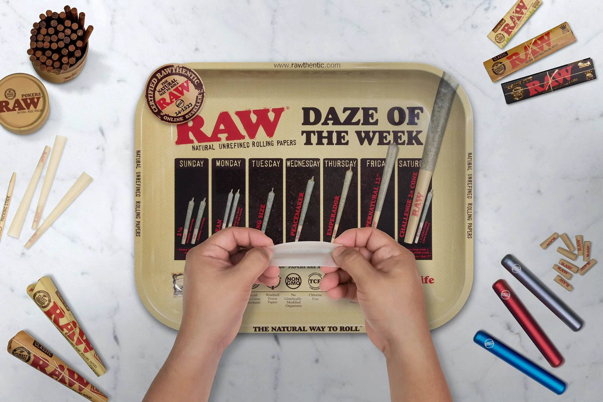RAW Daze of the Week Rolling Tray | Large - Image 5
