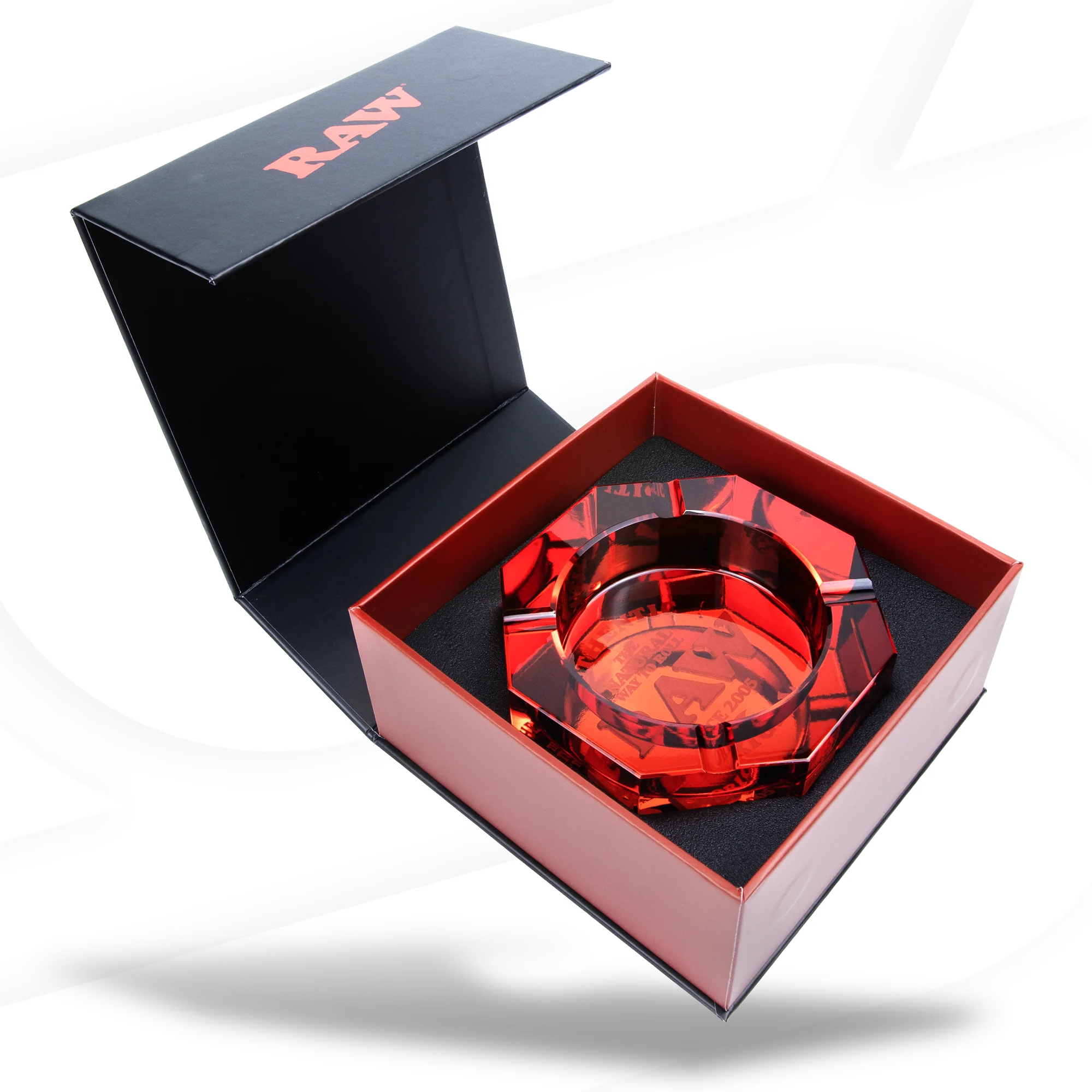 RAW Red Glass Ashtray - Image 3